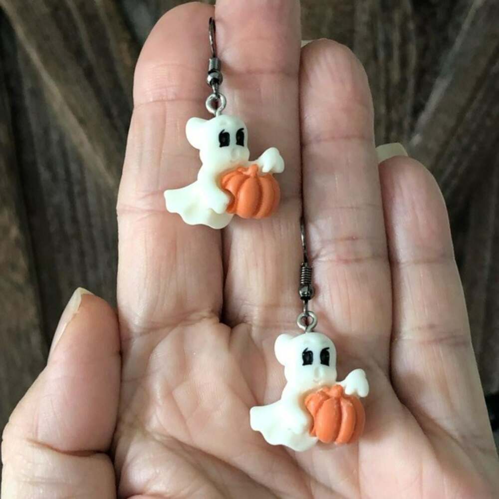 Ghost Pumpkin Lightweight Clay 8540